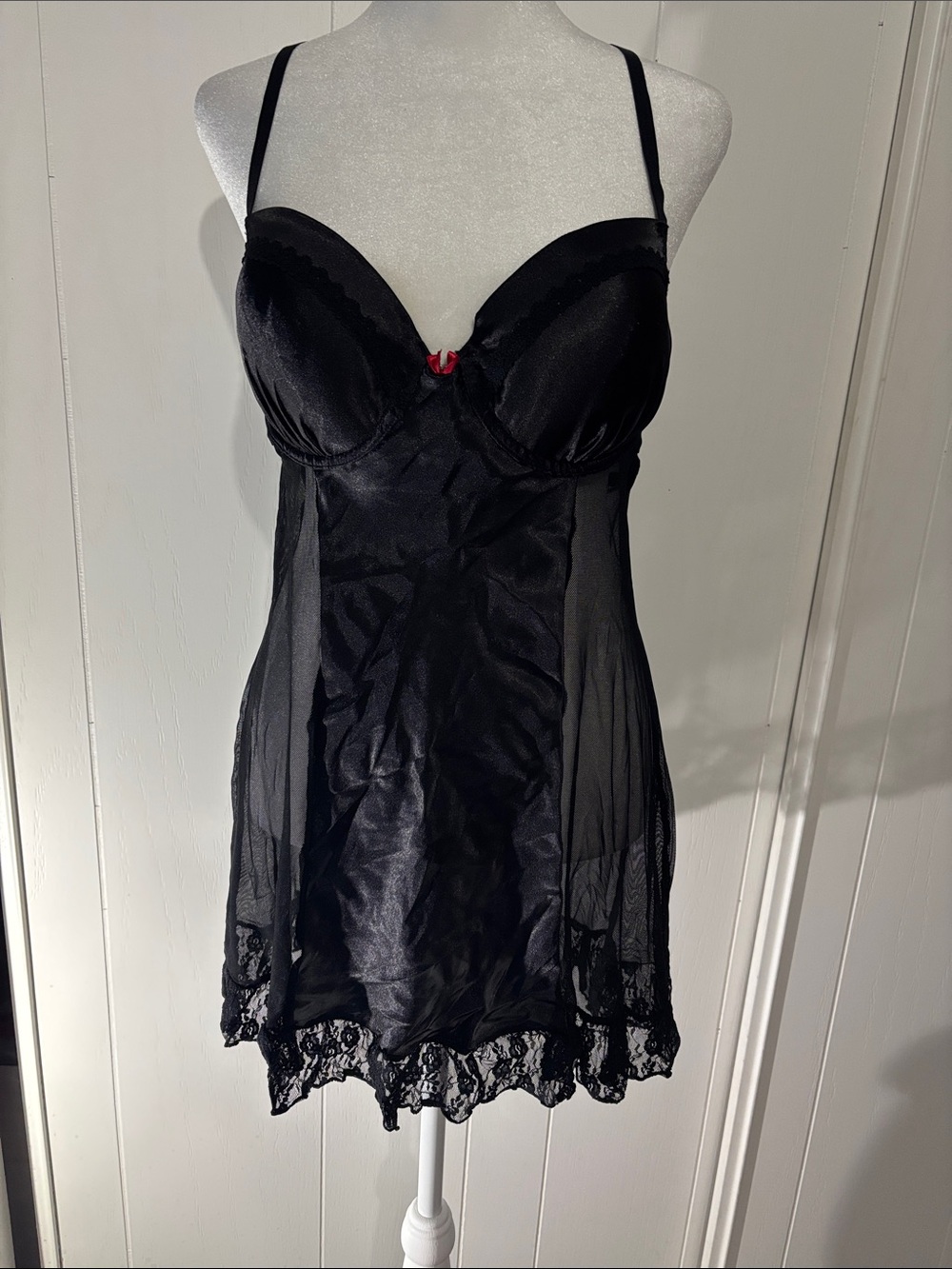 2 pc Apt. 9 Black Lace-Trim Chemise with Red Bow Accent